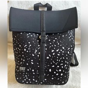 Built New York Black City BackPack Bag Design In Brookyln NY 100% Neoprene Rare